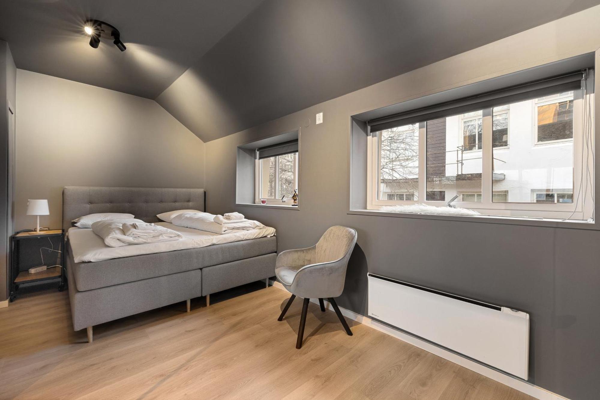 Homerentals L 120Sqm Mid-Central - King Beds - 500Mbps Wi-Fi Bergen Exterior photo