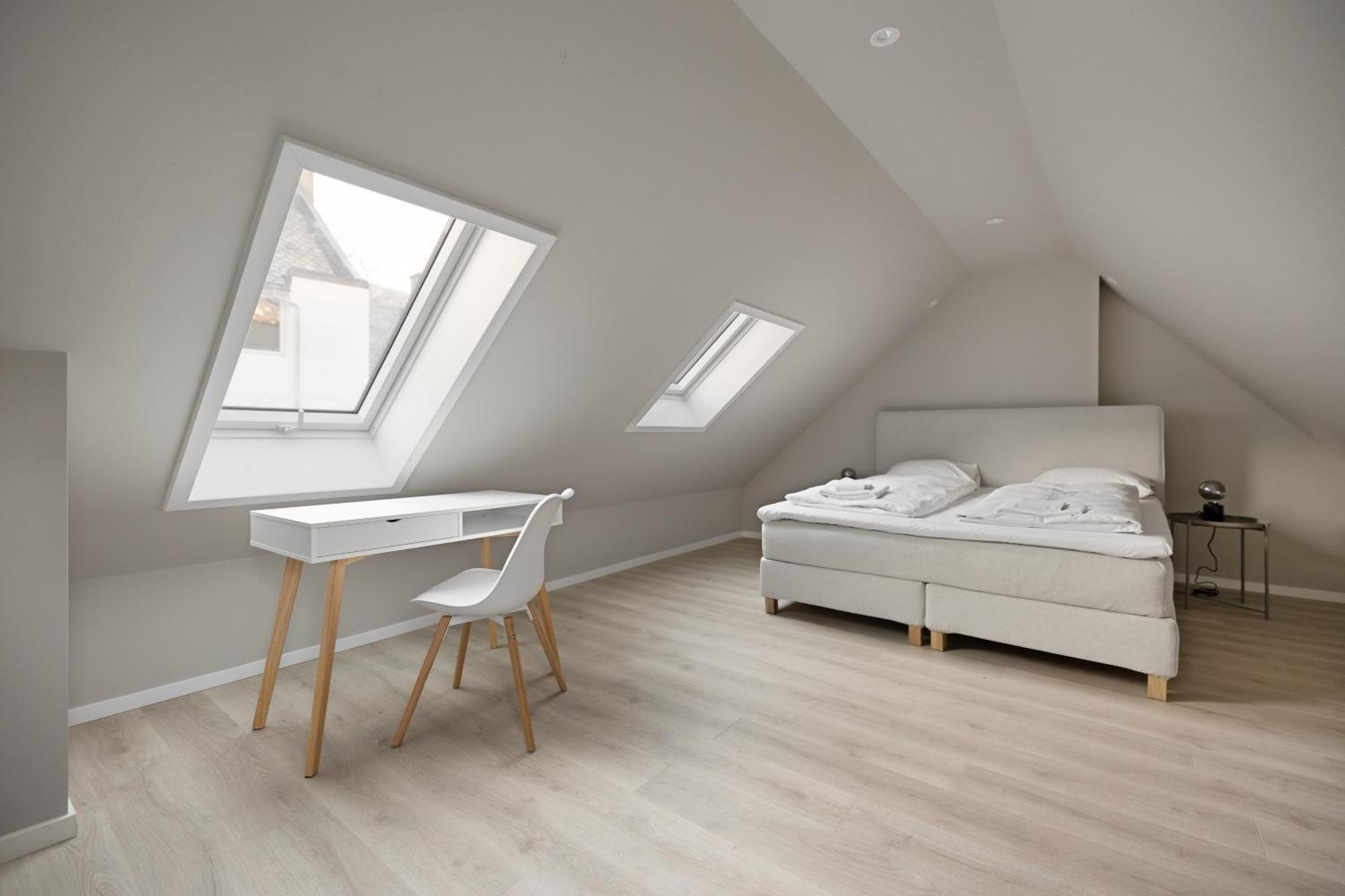 Homerentals L 120Sqm Mid-Central - King Beds - 500Mbps Wi-Fi Bergen Exterior photo