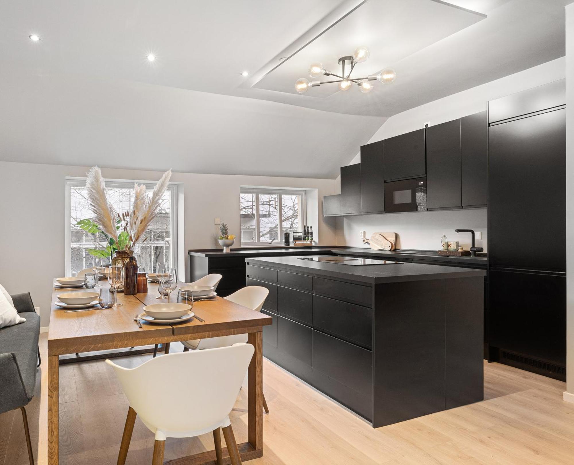Homerentals L 120Sqm Mid-Central - King Beds - 500Mbps Wi-Fi Bergen Exterior photo
